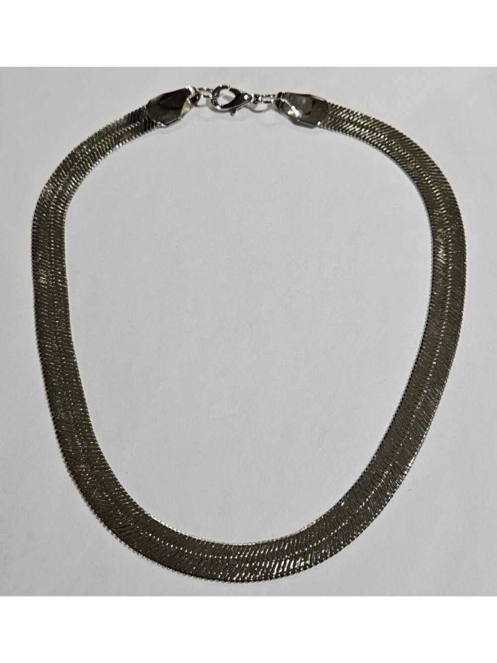 Vintage 90s Silvertone Flat Chain Collar Necklace 14.5 inches Long Lobster Clasp